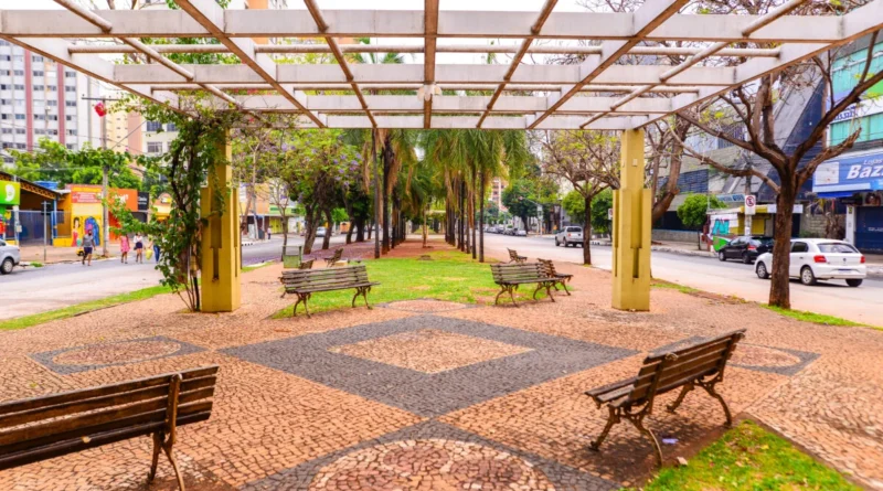 Polícia investiga mortes de pessoas em situação de rua no Centro de Goiânia